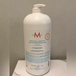 Moroccanoil Hydration Conditioner - White and Blue